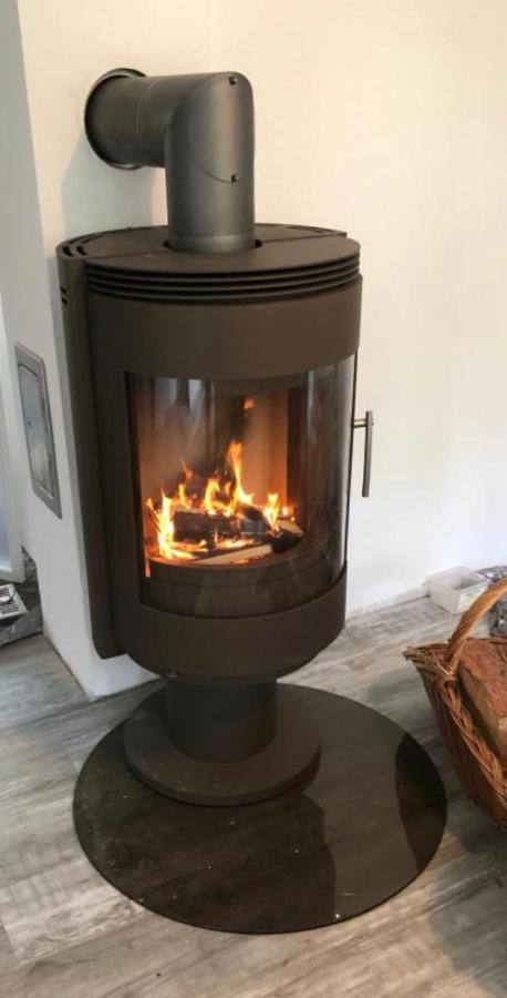 Ferienhaus Reetdach 1300Qm Privatgrundstueck Bootssteg Sauna Templin Luebbesee Uckermark Erholung Pur Seenplatte Petersdorf  Экстерьер фото
